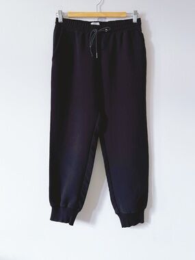 Aritzia Wilfred Buffon Crepe Silk Trim Jogger Pants Black Relaxed Tapered XS